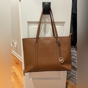 Mk tote bag